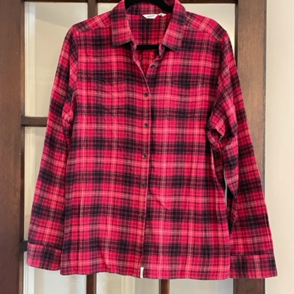 Woolrich Red and Black Checked Flannel Shirt, Size XL - Picture 1 of 4